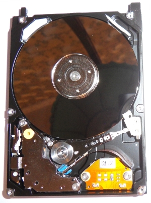 Внутренности HDD SATA 2.5''