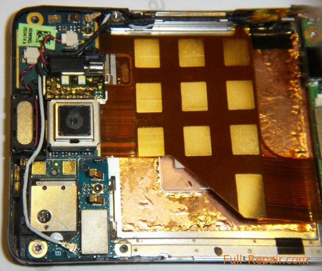 HTC HD2 — корпус открыт